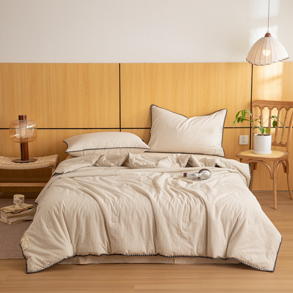 91家纺网 家纺一手货源 找家纺 丽美人家纺 2026新款全棉色织条纹夏被夏凉被空调被 条纹咖