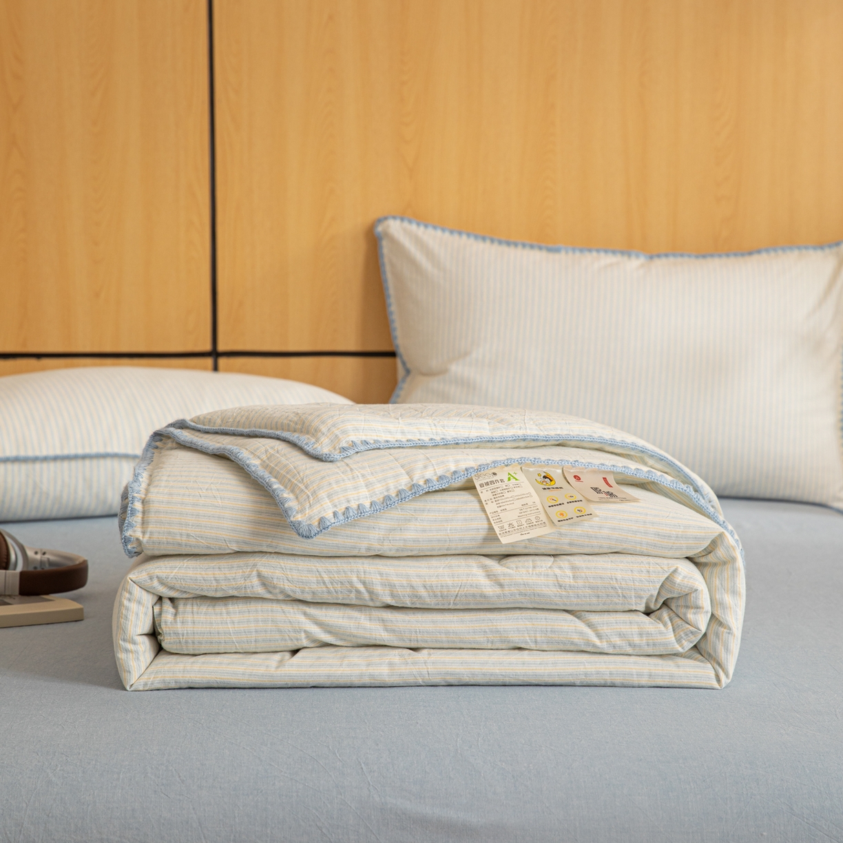 91家纺网 家纺一手货源 找家纺 丽美人家纺 2026新款全棉色织条纹夏被夏凉被空调被 条纹蓝