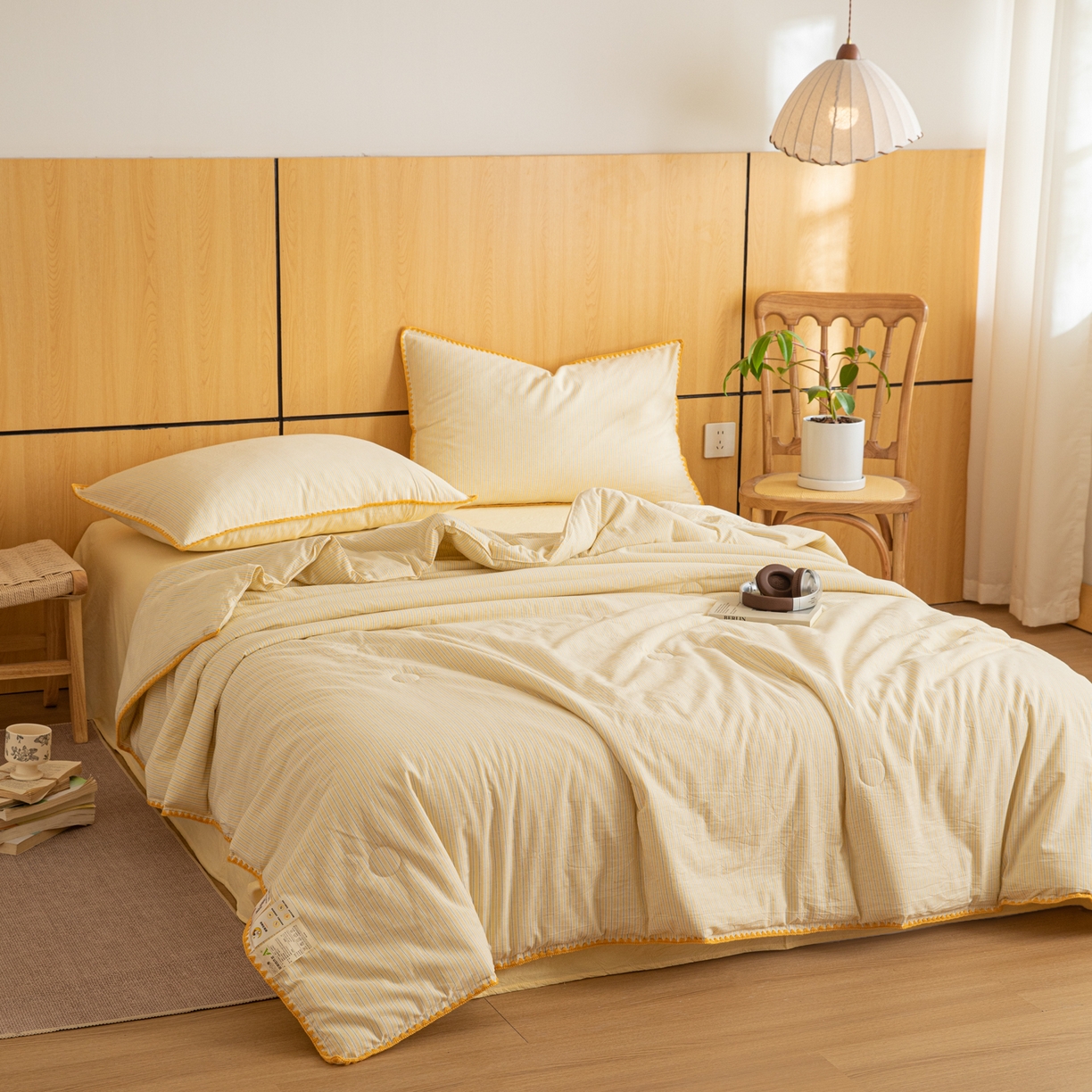 91家纺网 家纺一手货源 找家纺 丽美人家纺 2026新款全棉色织条纹夏被夏凉被空调被 条纹黄