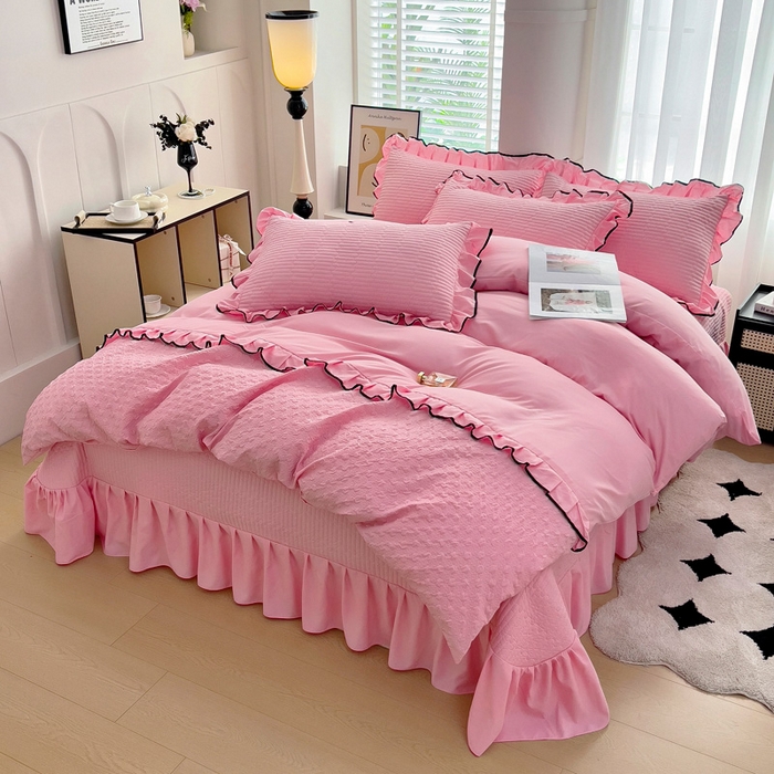 91家纺网 家纺一手货源 找家纺 畅畅家纺 2026新款春夏时尚柔软水洗棉床盖被套四件套 粉色