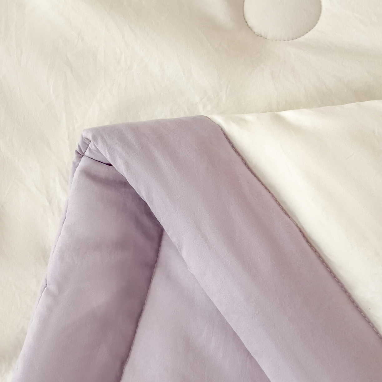 91家纺网 家纺一手货源 找家纺 好尚居 2026新款纯色烫画夏被夏凉被空调被-棉记 棉记-白紫