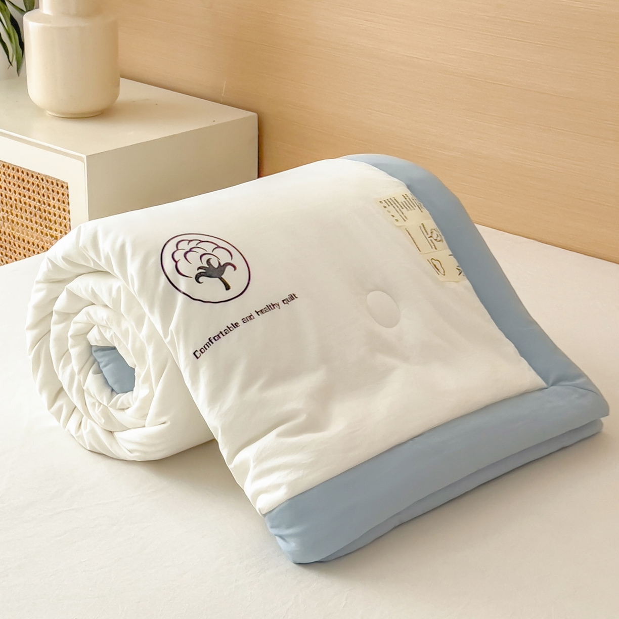 91家纺网 家纺一手货源 找家纺 好尚居 2026新款纯色烫画夏被夏凉被空调被-棉记 棉记-白蓝