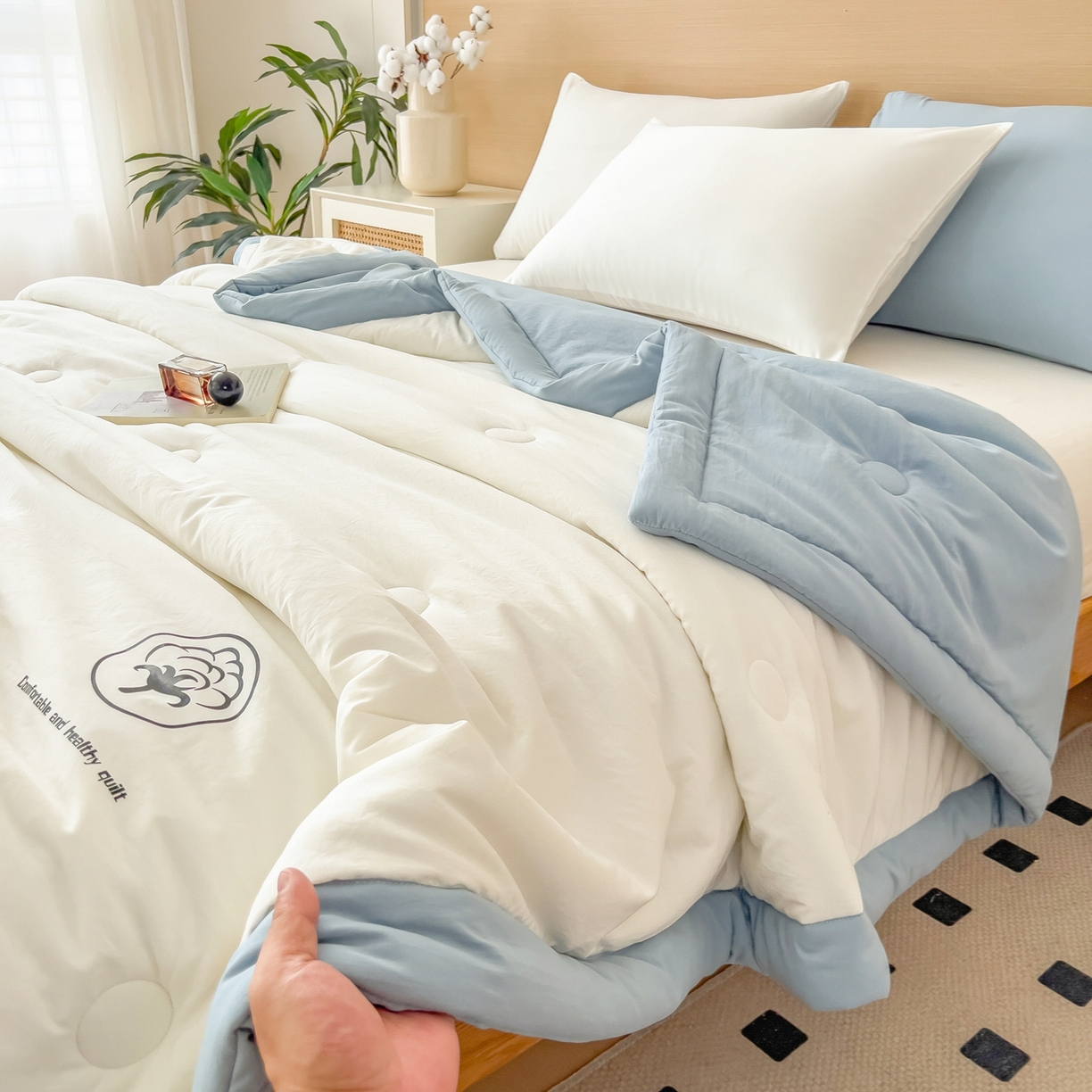 91家纺网 家纺一手货源 找家纺 好尚居 2026新款纯色烫画夏被夏凉被空调被-棉记 棉记-白蓝