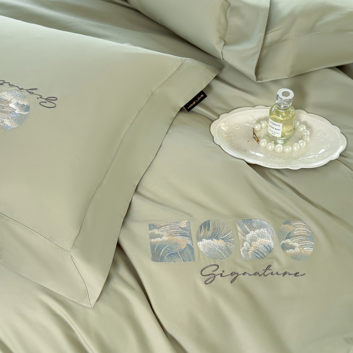 91家纺网 家纺一手货源 找家纺 （总）芯丝路家纺 2026新款100支全棉工艺款四件套-未见月山