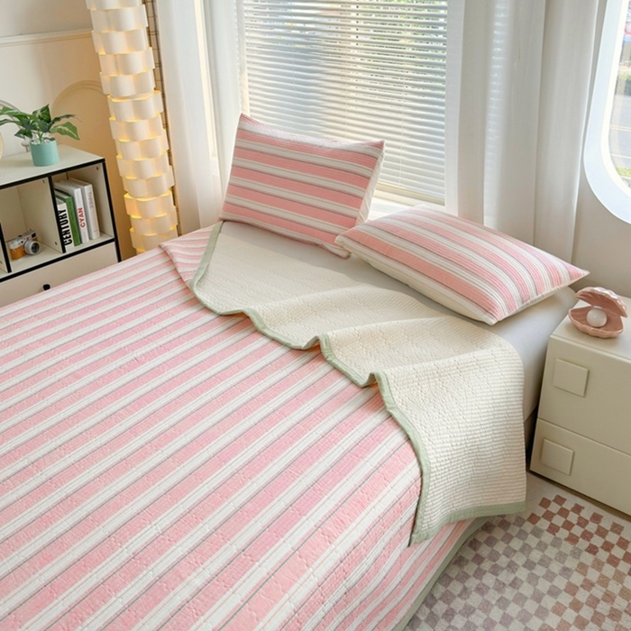 91家纺网 家纺一手货源 找家纺 梦精灵家纺 2026新款全棉纯棉色织水洗棉四件套绗缝夹棉床盖防滑床单四季通用米单人学生宿舍 左岸-粉