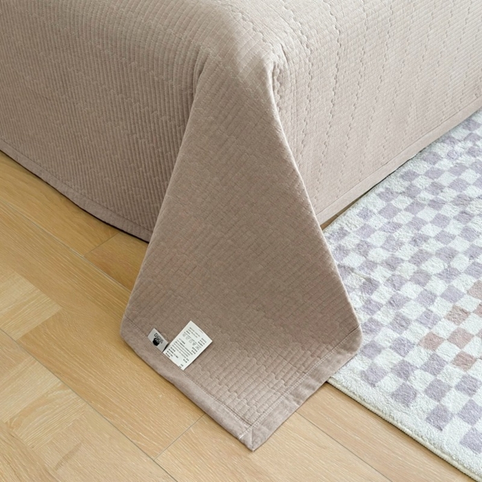 91家纺网 家纺一手货源 找家纺 梦精灵家纺 2026新款全棉纯棉色织水洗棉四件套绗缝夹棉床盖防滑床单四季通用米单人学生宿舍 棕咖