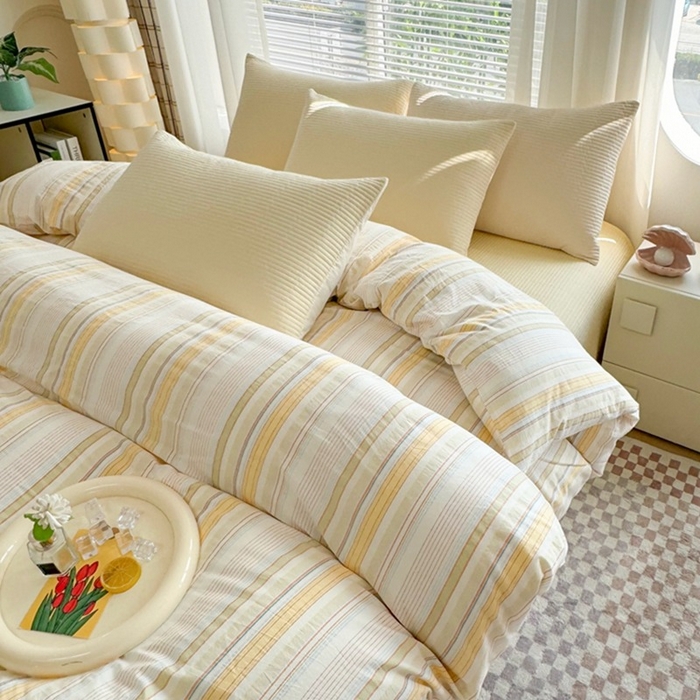 91家纺网 家纺一手货源 找家纺 梦精灵家纺 2026新款全棉纯棉色织水洗棉四件套绗缝夹棉床盖防滑床单四季通用米单人学生宿舍 鹅黄