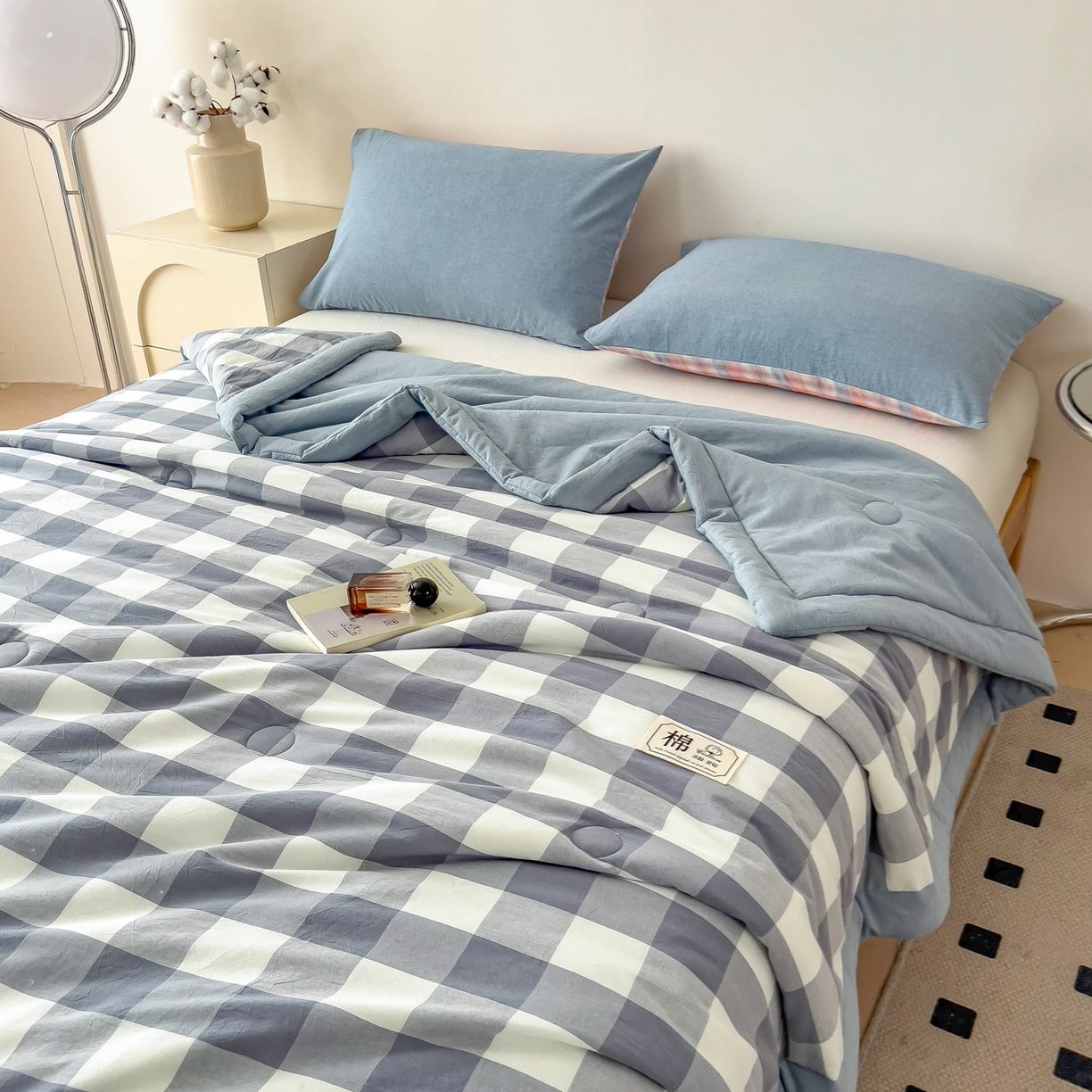 91家纺网 家纺一手货源 找家纺 好尚居 2026新款亲肤水洗棉格子夏被夏凉被空调被 蓝小格