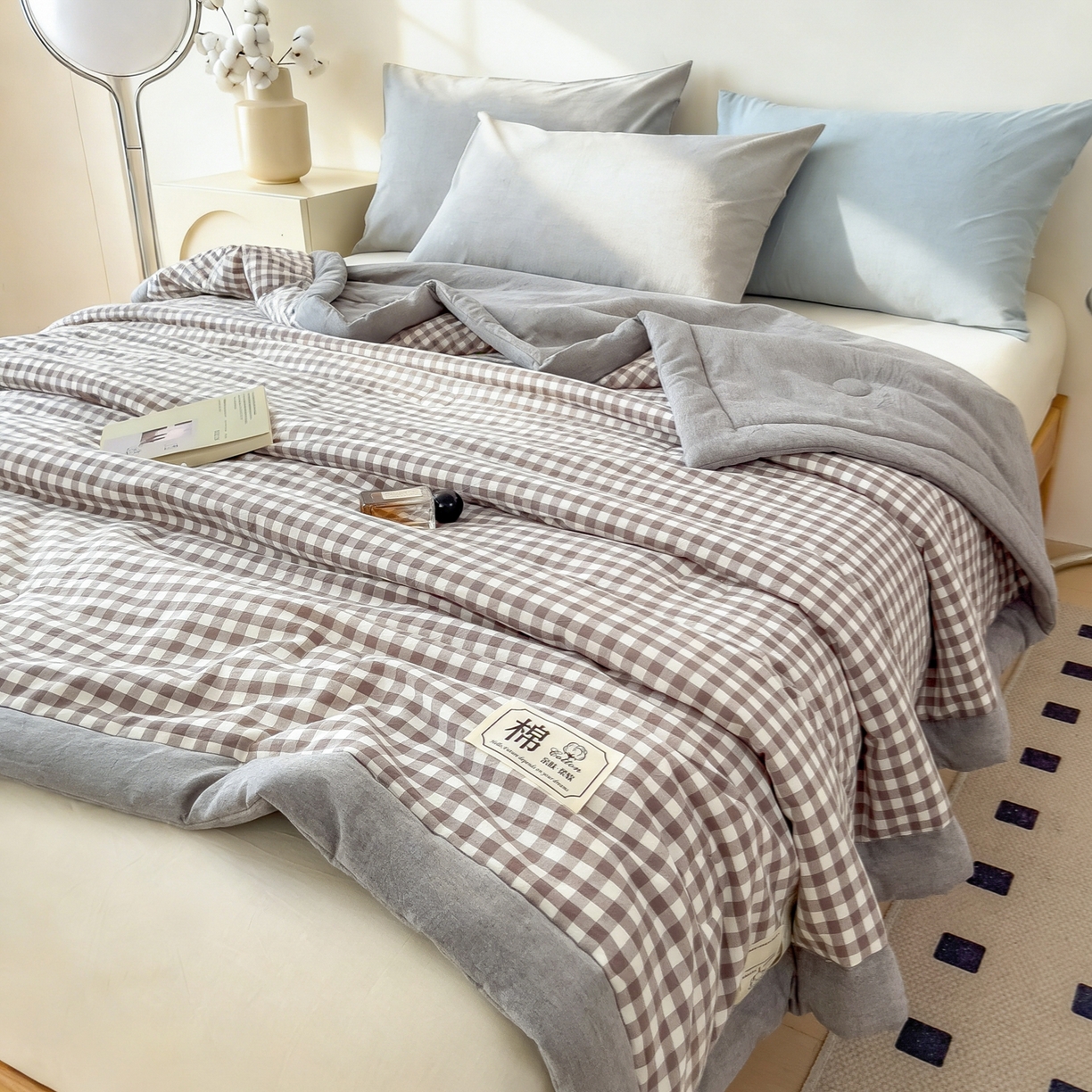 91家纺网 家纺一手货源 找家纺 好尚居 2026新款亲肤水洗棉格子夏被夏凉被空调被 灰小格
