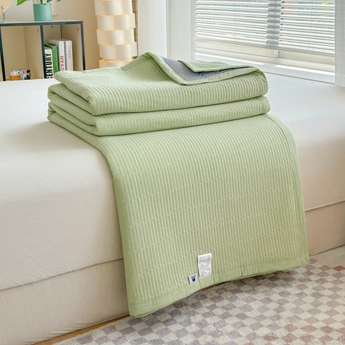 91家纺网 家纺一手货源 找家纺 梦精灵家纺 2026新款全棉纯棉色织水洗棉四件套绗缝夹棉床盖防滑床单四季通用米单人学生宿舍 幻影绿