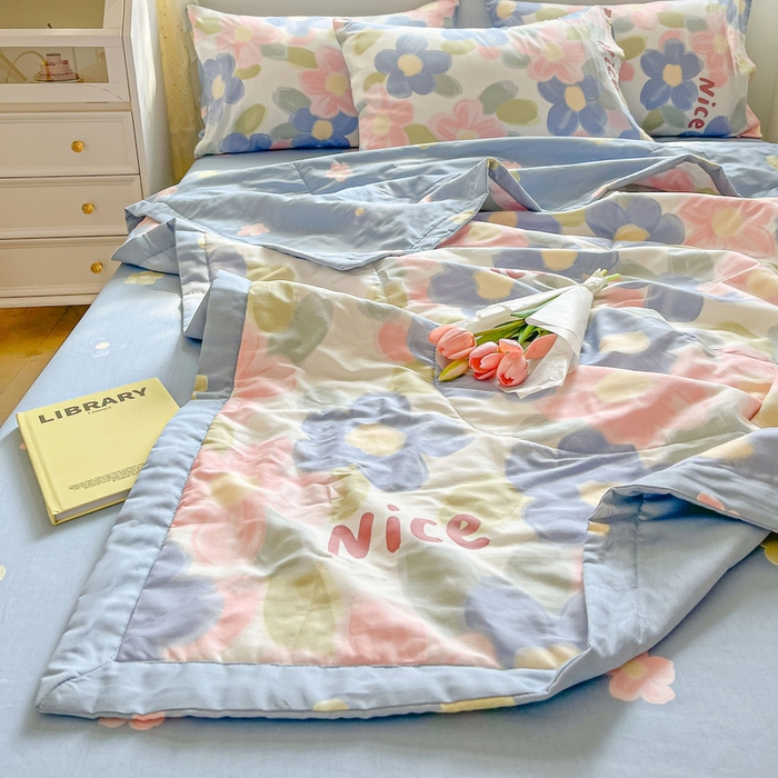 91家纺网 家纺一手货源 找家纺 格子铺 2026新款全棉纯棉印花棉花夏被夏凉被空调被 蓝海晨光