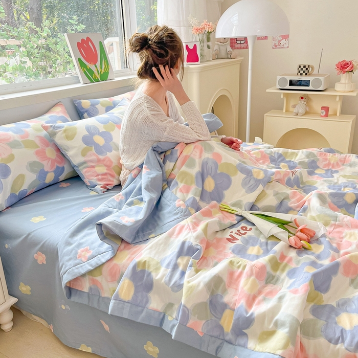 91家纺网 家纺一手货源 找家纺 格子铺 2026新款全棉纯棉印花棉花夏被夏凉被空调被 蓝海晨光