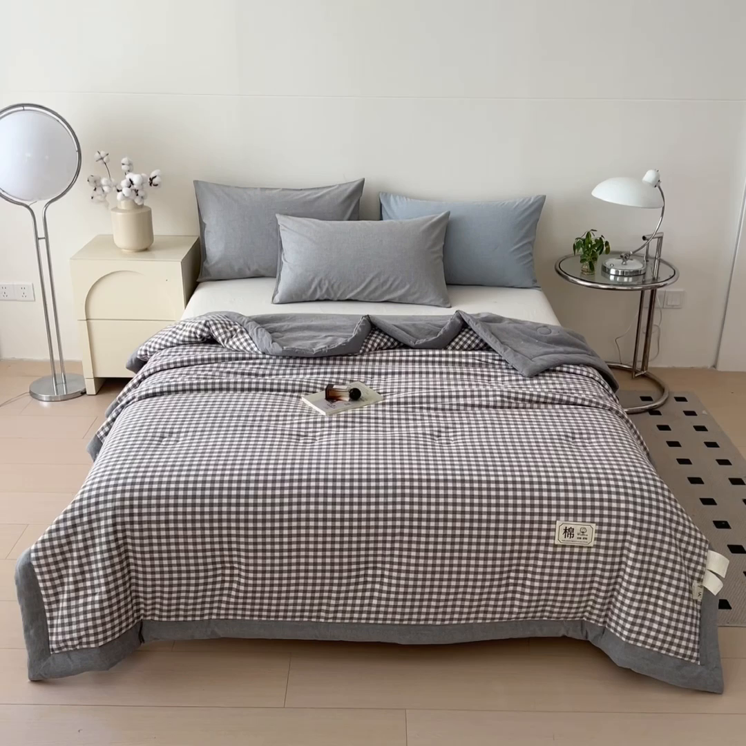 91家纺网 家纺一手货源 找家纺 好尚居 2026新款亲肤水洗棉格子夏被夏凉被空调被 灰小格