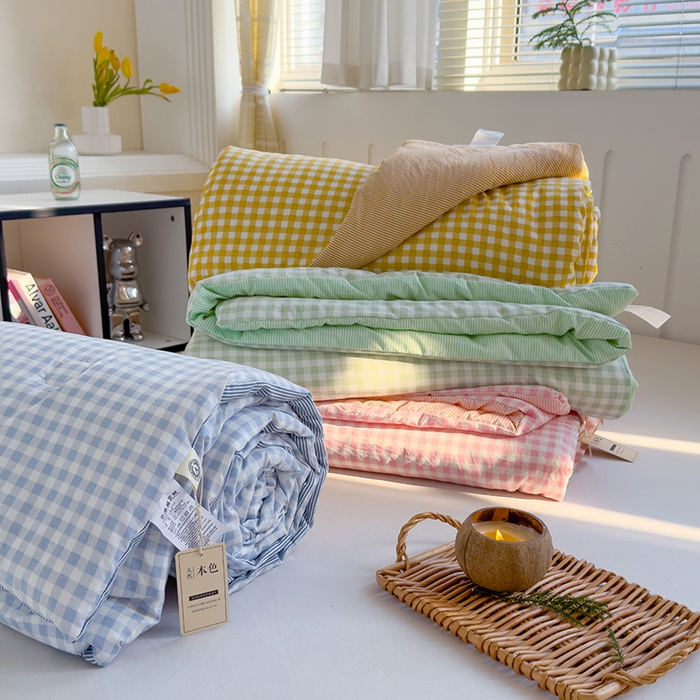91家纺网 家纺一手货源 找家纺 （总）桔禾家纺 2026新款水洗云朵棉无印风格子大豆夏被夏凉被空调被直播爆款