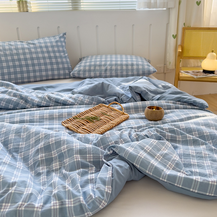 91家纺网 家纺一手货源 找家纺 桔禾家纺 2026新款水洗云朵棉无印风格子大豆夏被夏凉被空调被直播爆款 蓝大格