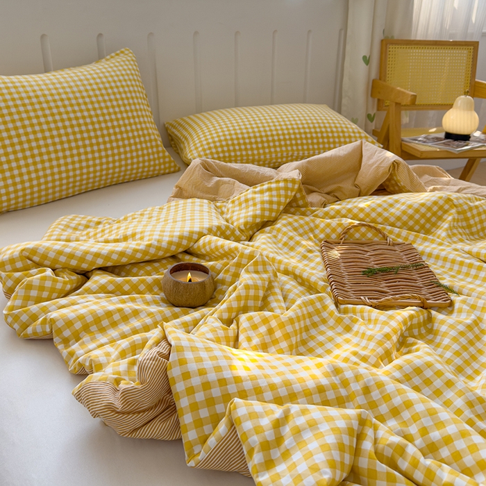 91家纺网 家纺一手货源 找家纺 桔禾家纺 2026新款水洗云朵棉无印风格子大豆夏被夏凉被空调被直播爆款 黄小格