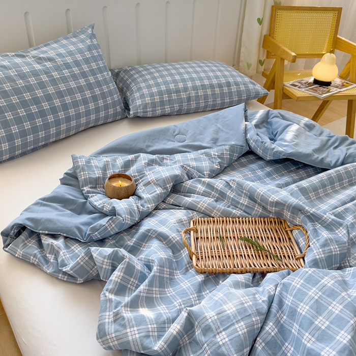 91家纺网 家纺一手货源 找家纺 桔禾家纺 2026新款水洗云朵棉无印风格子大豆夏被夏凉被空调被直播爆款 蓝大格