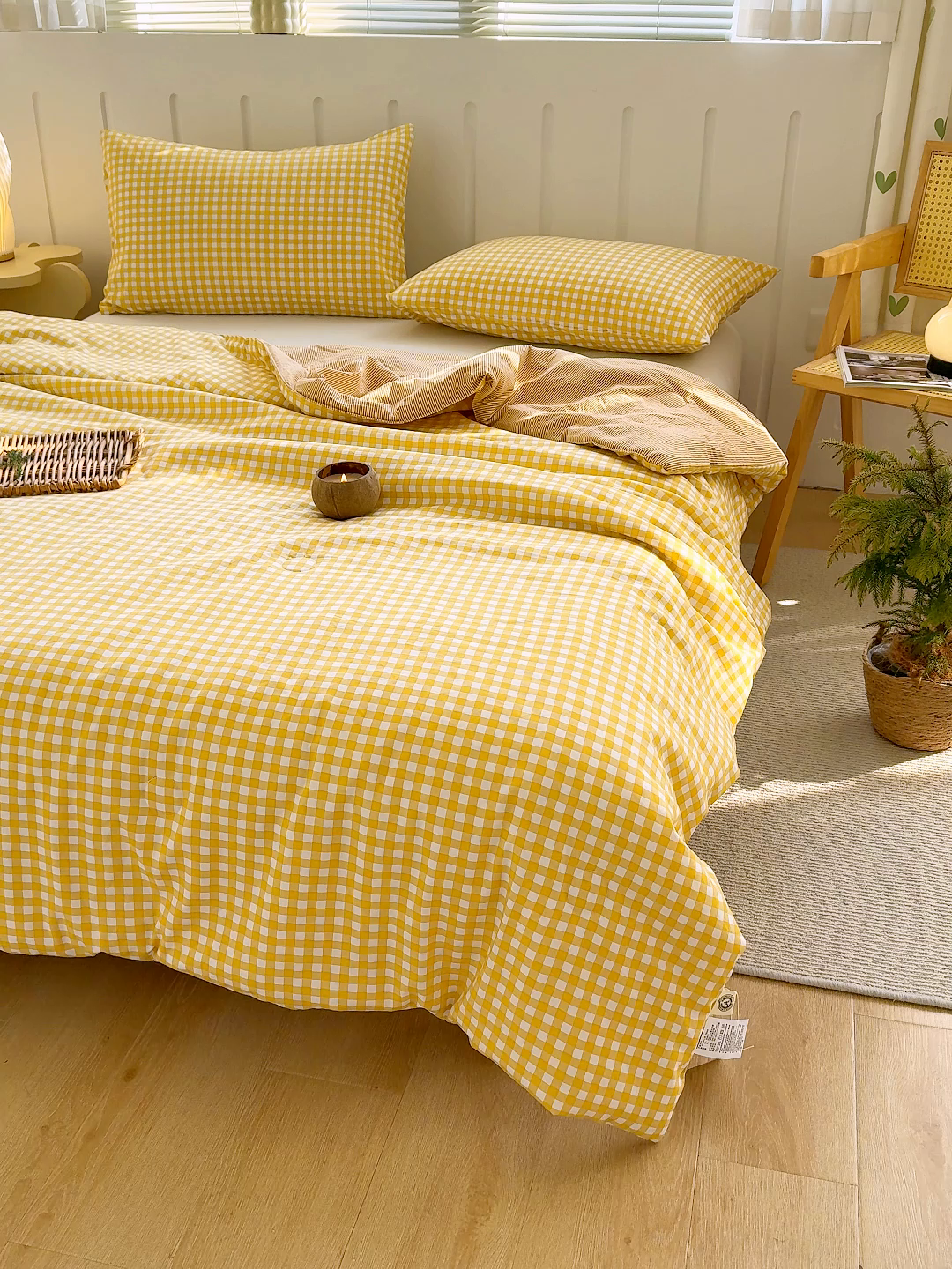 91家纺网 家纺一手货源 找家纺 桔禾家纺 2026新款水洗云朵棉无印风格子大豆夏被夏凉被空调被直播爆款 黄小格