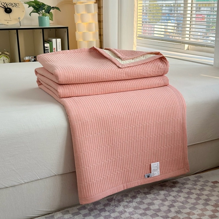 91家纺网 家纺一手货源 找家纺 梦精灵家纺 2026新款全棉纯棉色织水洗棉四件套绗缝夹棉床盖防滑床单四季通用米单人学生宿舍 桔红