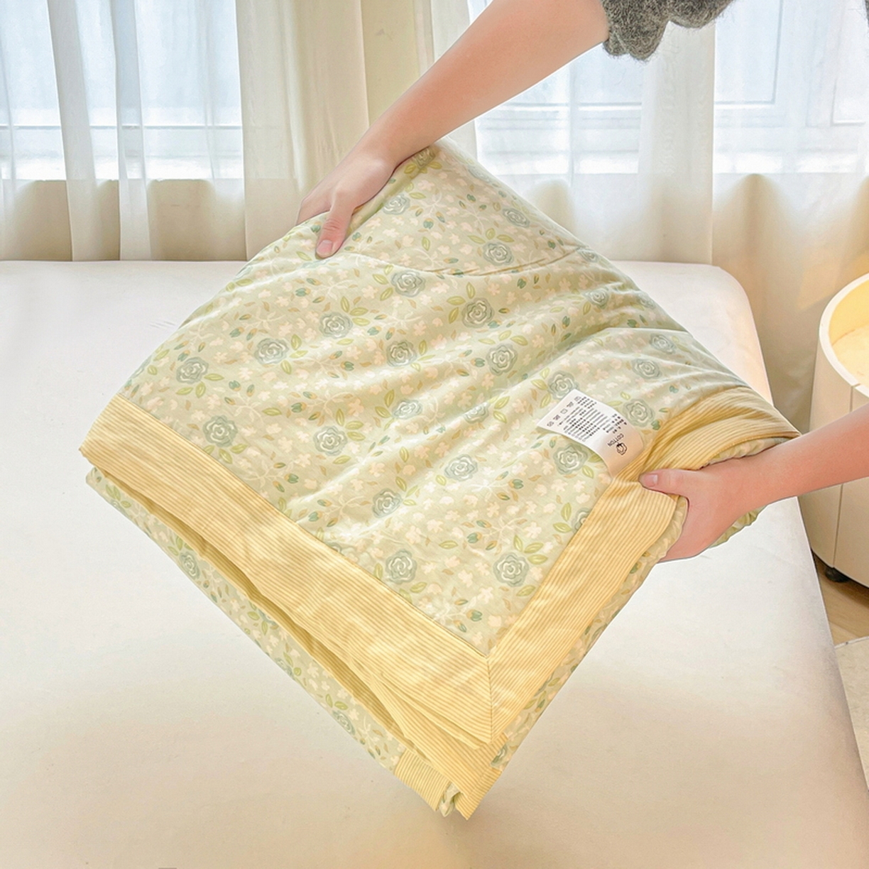 91家纺网 家纺一手货源 找家纺 格子铺 2026新款全棉纯棉印花棉花夏被夏凉被空调被 花团锦簇绿