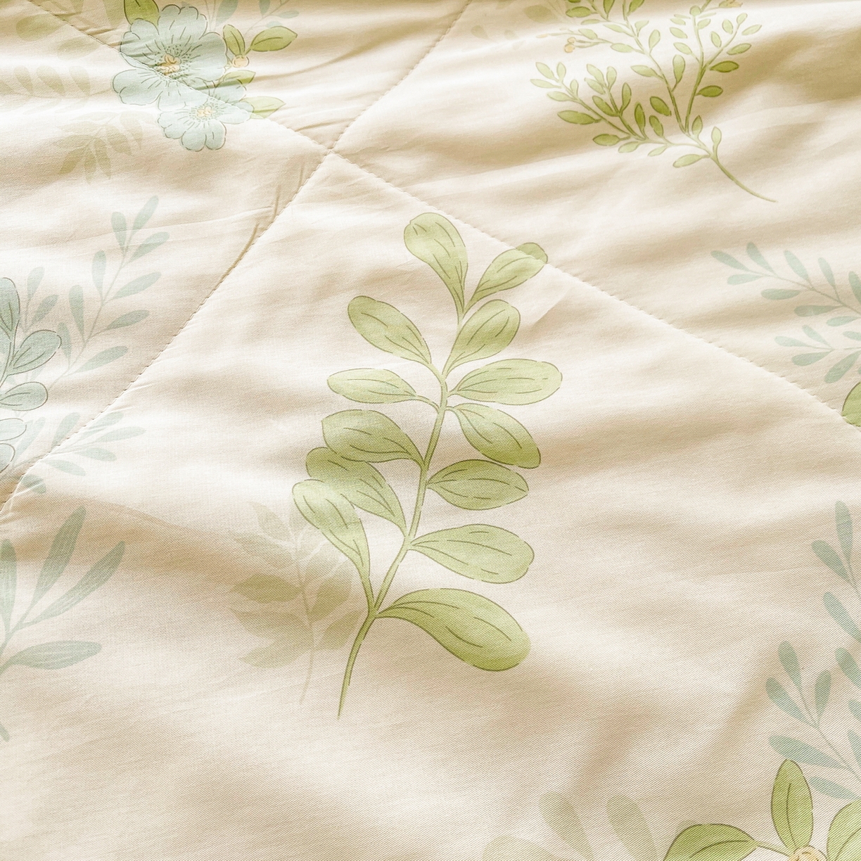 91家纺网 家纺一手货源 找家纺 格子铺 2026新款全棉纯棉印花棉花夏被夏凉被空调被 花在云端