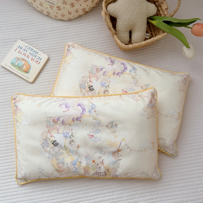 91家纺网 家纺一手货源 找家纺 萌宝家纺 2026新款A类60S全棉纯棉儿童枕套大版宝宝枕头枕芯 云月绮梦