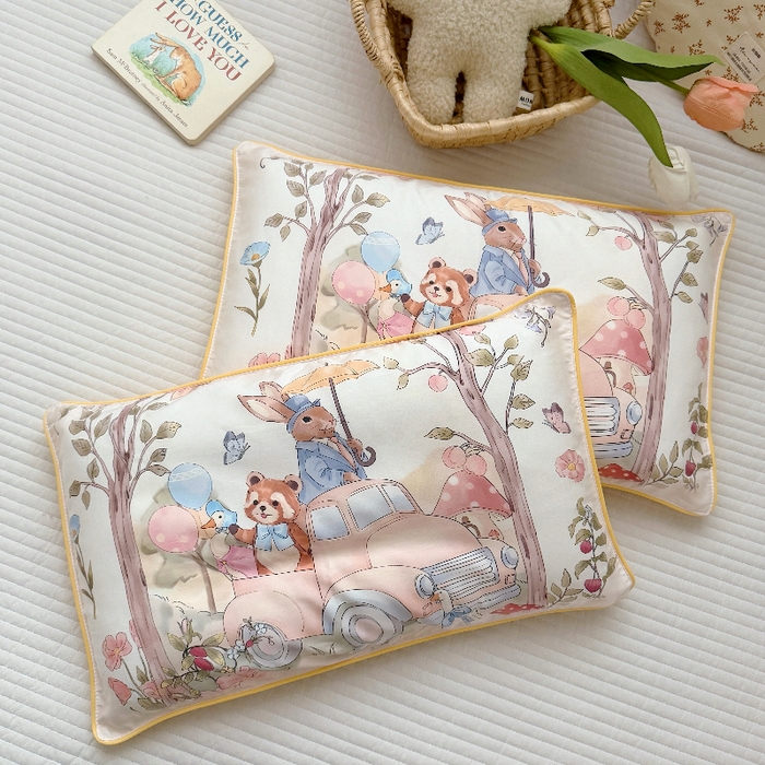 91家纺网 家纺一手货源 找家纺 萌宝家纺 2026新款A类60S全棉纯棉儿童枕套大版宝宝枕头枕芯 汽车旅行