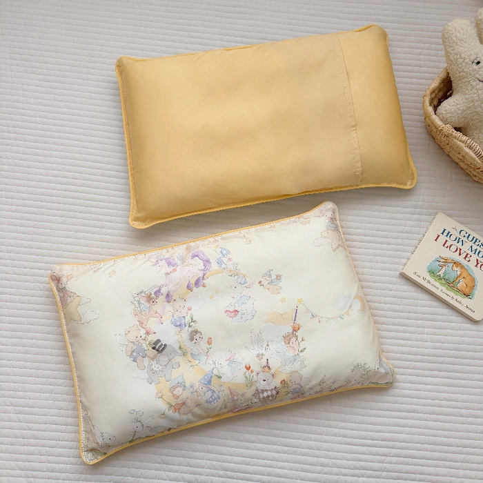 91家纺网 家纺一手货源 找家纺 萌宝家纺 2026新款A类60S全棉纯棉儿童枕套大版宝宝枕头枕芯 云月绮梦