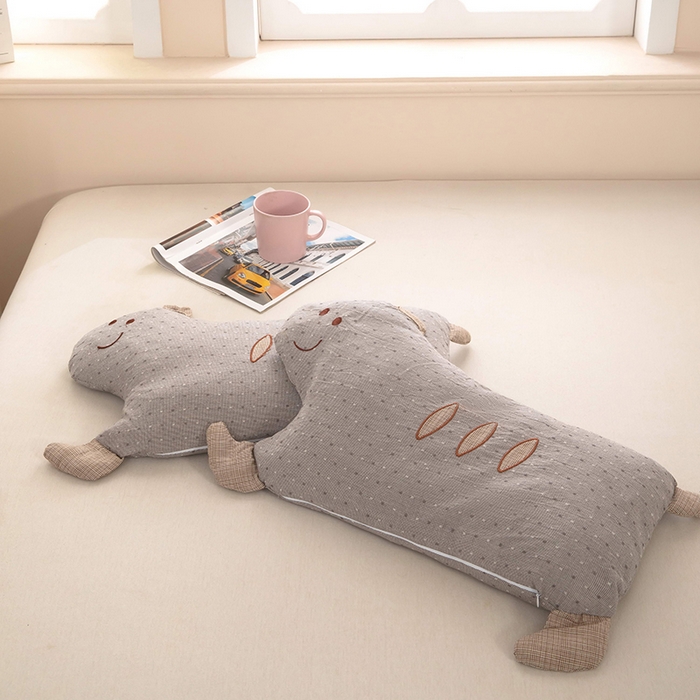 91家纺网 家纺一手货源 找家纺 梦莱家纺 2026新款呼呼猪水洗棉麻荞麦枕 呼呼猪-灰