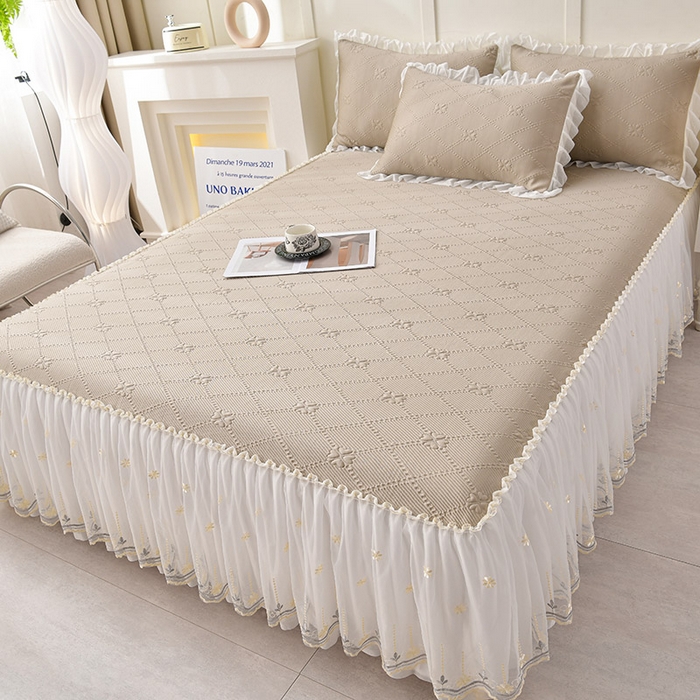 91家纺网 家纺一手货源 找家纺 （总）畅畅家纺  2026新款网红爆款夏季立体爱心冰豆豆凉席床裙款三件套