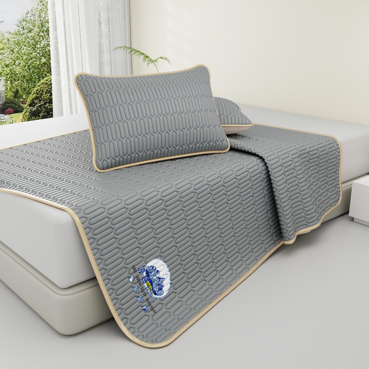 91家纺网 家纺一手货源 找家纺 奇丝雅 2026新款夏季A类乳胶凉席冰丝席纯色家用双人冰丝凉席席子-大床 富士山-银灰