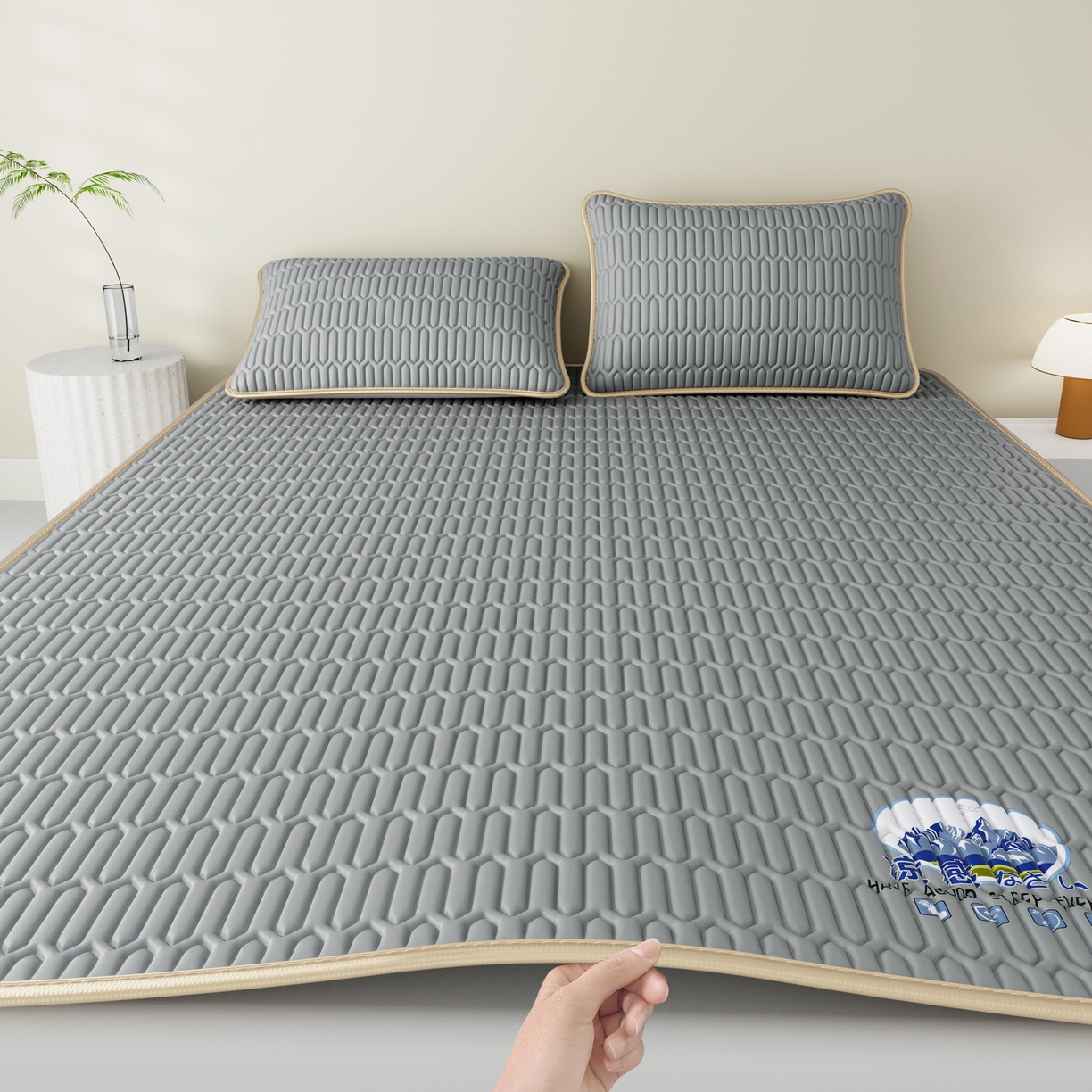 91家纺网 家纺一手货源 找家纺 奇丝雅 2026新款夏季A类乳胶凉席冰丝席纯色家用双人冰丝凉席席子-大床 富士山-银灰