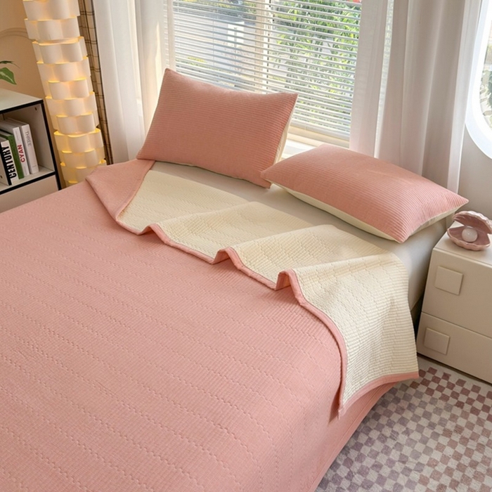 91家纺网 家纺一手货源 找家纺 梦精灵家纺 2026新款全棉床盖单件色织水洗棉绗缝夹棉床单 四季通用榻米防滑学生宿舍单人被套枕套 桔红
