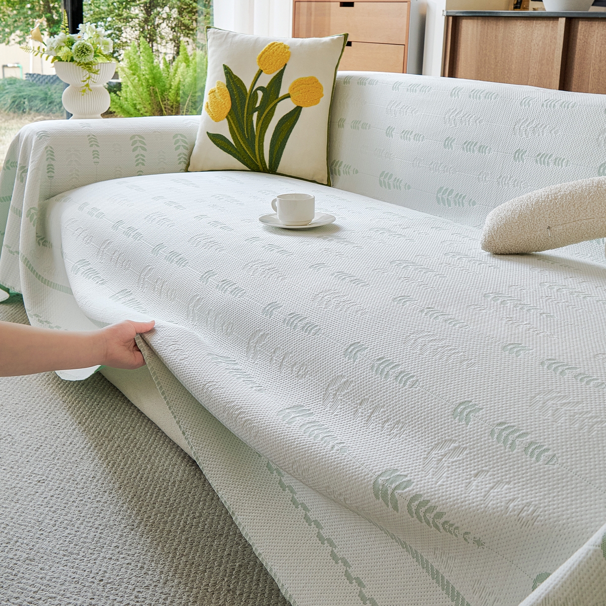 91家纺网 家纺一手货源 找家纺 卡初家居（原微来） 2026新款PE凉感冰丝沙发盖毯沙发巾系列 木槿-绿