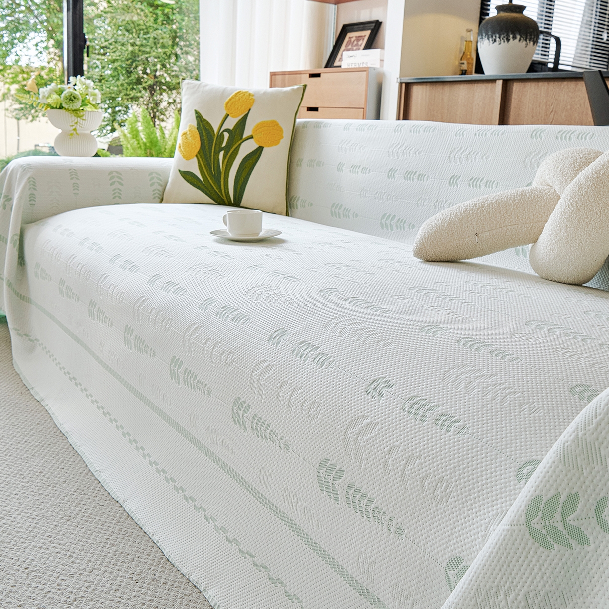 91家纺网 家纺一手货源 找家纺 卡初家居（原微来） 2026新款PE凉感冰丝沙发盖毯沙发巾系列 木槿-绿