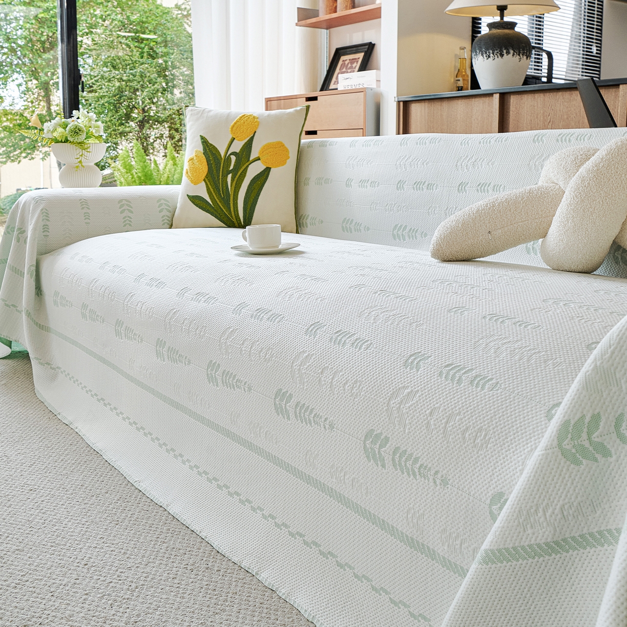 91家纺网 家纺一手货源 找家纺 卡初家居（原微来） 2026新款PE凉感冰丝沙发盖毯沙发巾系列 木槿-绿