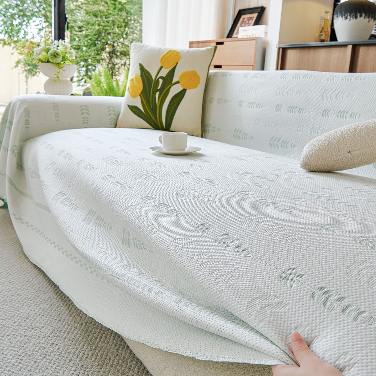 91家纺网 家纺一手货源 找家纺 卡初家居（原微来） 2026新款PE凉感冰丝沙发盖毯沙发巾系列 木槿-绿