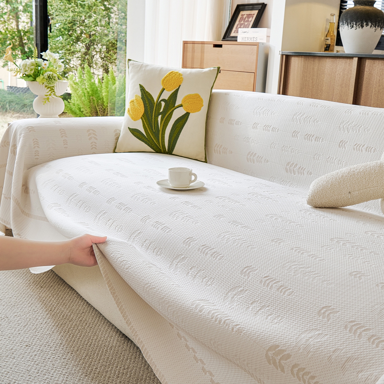 卡初家居（原微来） 2026新款PE凉感冰丝沙发盖毯沙发巾系列 木槿-米