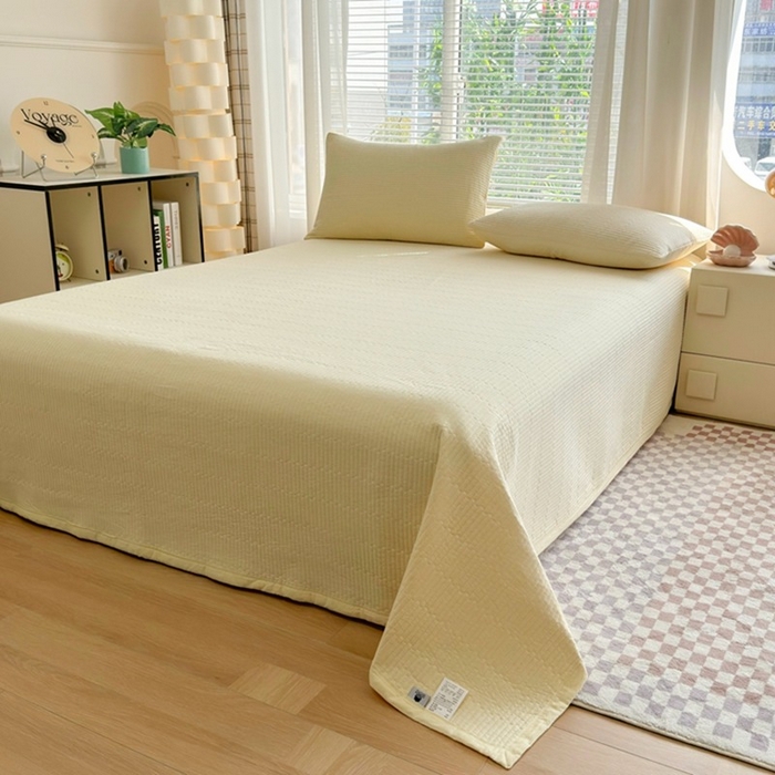 91家纺网 家纺一手货源 找家纺 梦精灵家纺 2026新款全棉床盖单件色织水洗棉绗缝夹棉床单 四季通用榻米防滑学生宿舍单人被套枕套 鹅黄