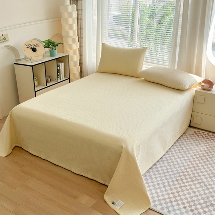 91家纺网 家纺一手货源 找家纺 梦精灵家纺 2026新款全棉床盖单件色织水洗棉绗缝夹棉床单 四季通用榻米防滑学生宿舍单人被套枕套 鹅黄