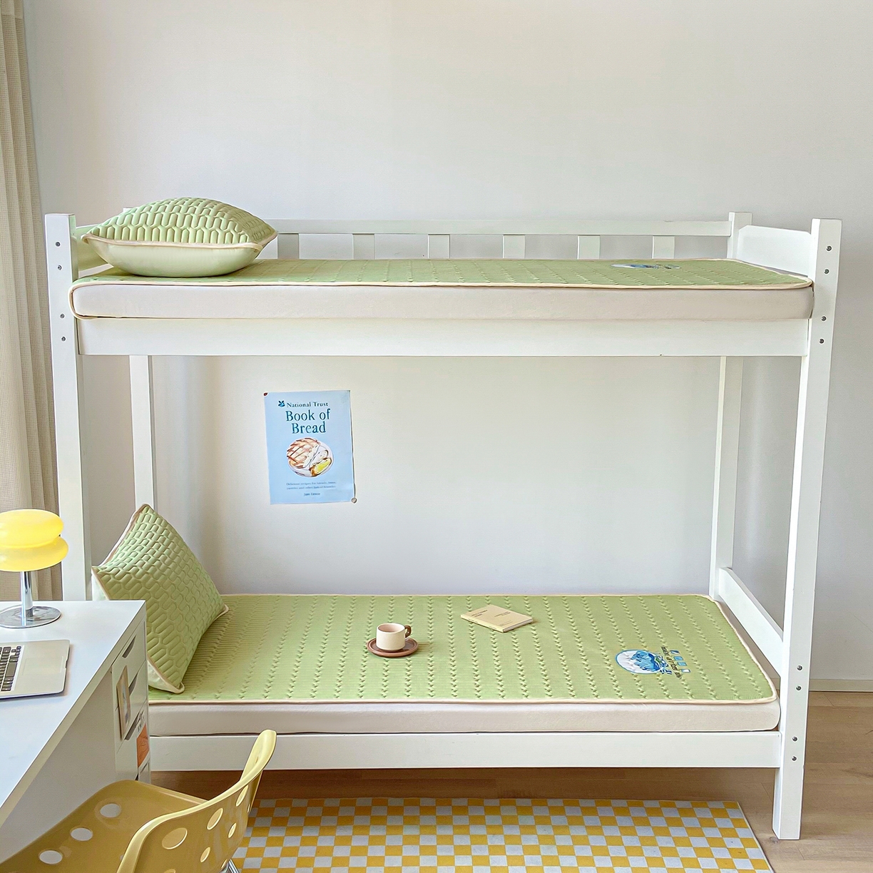 91家纺网 家纺一手货源 找家纺 奇丝雅 026新款夏季A类乳胶凉席冰丝席冰丝凉席学生宿舍单人席子软可机洗凉席-学生床 果绿