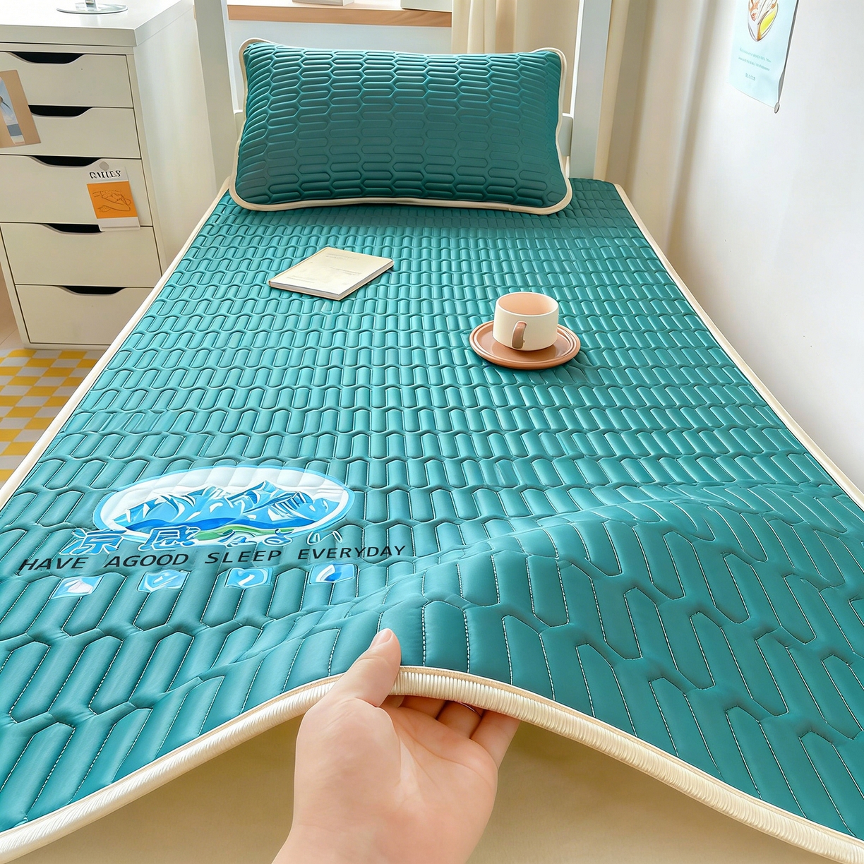 91家纺网 家纺一手货源 找家纺 奇丝雅 026新款夏季A类乳胶凉席冰丝席冰丝凉席学生宿舍单人席子软可机洗凉席-学生床 墨绿