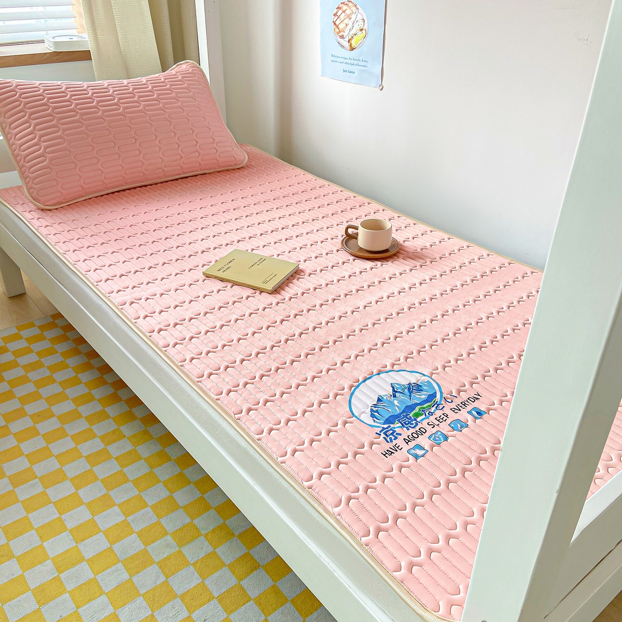 91家纺网 家纺一手货源 找家纺 奇丝雅 026新款夏季A类乳胶凉席冰丝席冰丝凉席学生宿舍单人席子软可机洗凉席-学生床 玉色