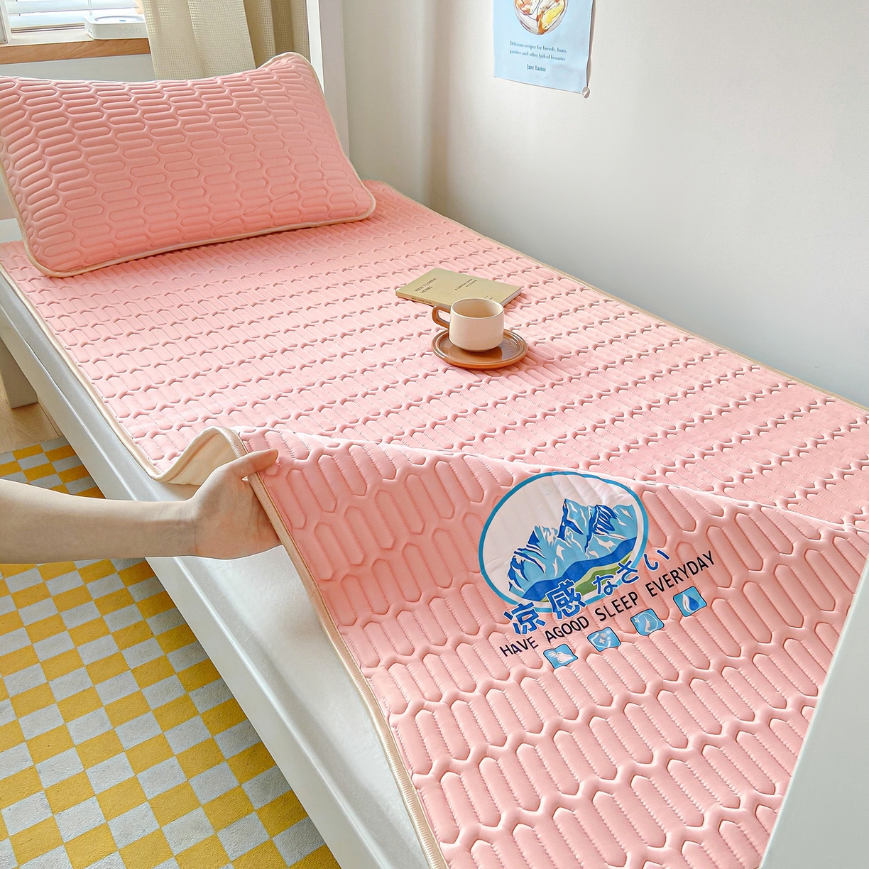 91家纺网 家纺一手货源 找家纺 奇丝雅 026新款夏季A类乳胶凉席冰丝席冰丝凉席学生宿舍单人席子软可机洗凉席-学生床 玉色