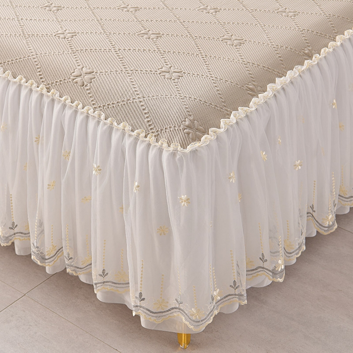 91家纺网 家纺一手货源 找家纺 畅畅家纺  2026新款网红爆款夏季立体爱心冰豆豆凉席床裙款三件套 爱心-咖