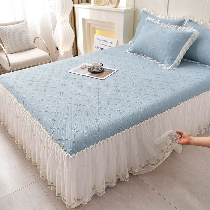 91家纺网 家纺一手货源 找家纺 畅畅家纺  2026新款网红爆款夏季立体爱心冰豆豆凉席床裙款三件套 爱心-蓝