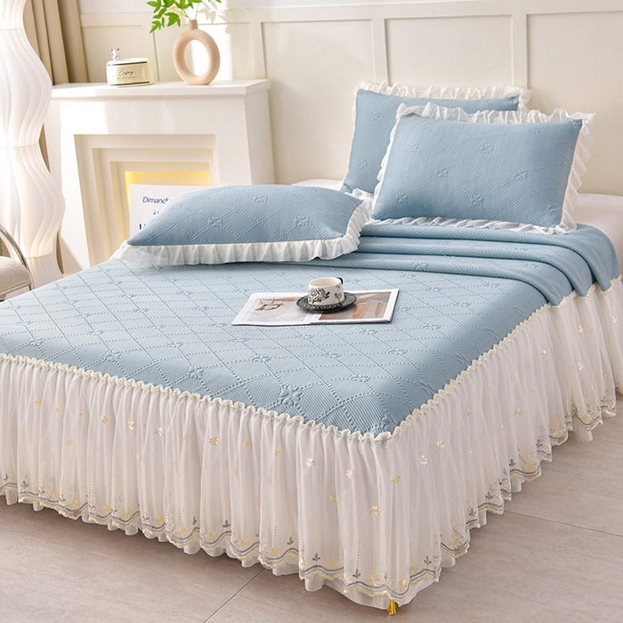 91家纺网 家纺一手货源 找家纺 畅畅家纺  2026新款网红爆款夏季立体爱心冰豆豆凉席床裙款三件套 爱心-蓝