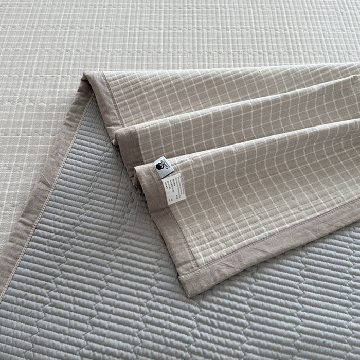 91家纺网 家纺一手货源 找家纺 梦精灵家纺 2026新款全棉床盖单件色织水洗棉绗缝夹棉床单 四季通用榻米防滑学生宿舍单人被套枕套 罗恩灰