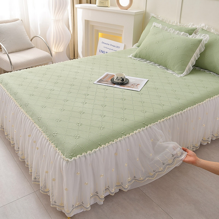 91家纺网 家纺一手货源 找家纺 畅畅家纺  2026新款网红爆款夏季立体爱心冰豆豆凉席床裙款三件套 爱心-苹果绿