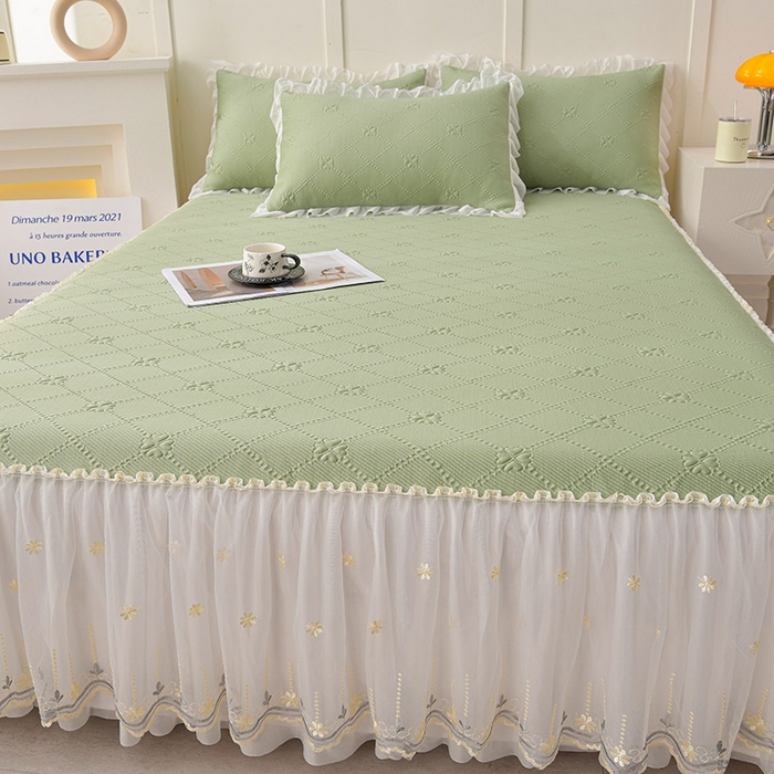 91家纺网 家纺一手货源 找家纺 畅畅家纺  2026新款网红爆款夏季立体爱心冰豆豆凉席床裙款三件套 爱心-苹果绿